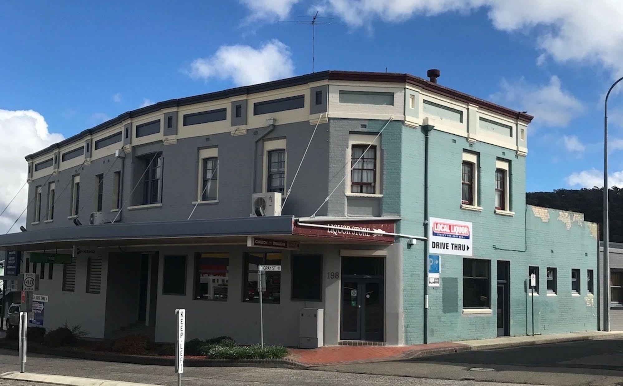 Commercial Hotel Motel Lithgow Exterior photo